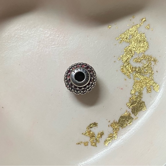 Pandora essence passion charm - Picture 3 of 3